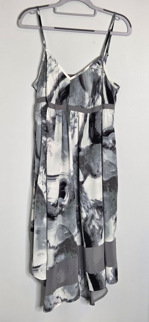 Womens Gray Abstract Asymetrical Hem Sun Dress Size M Sheer Fabric Insert At Hem